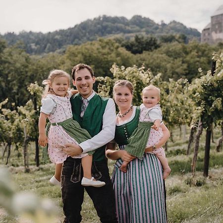 Gasthof-Restaurant Kollar Goebl ドイチュランツベルク エクステリア 写真